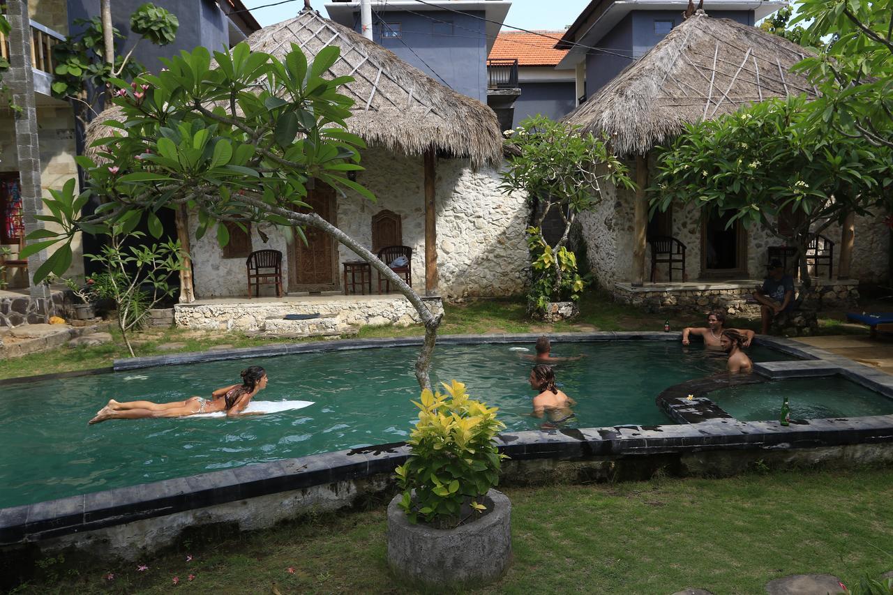 Satria Bungalow Uluwatu Exterior foto