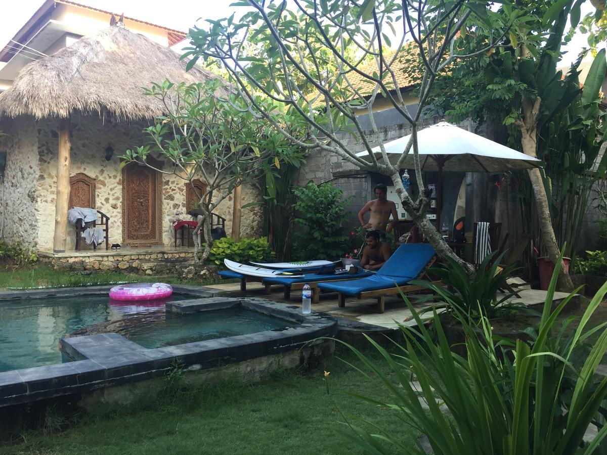 Satria Bungalow Uluwatu Exterior foto